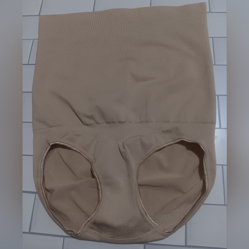 ASSET by SPANX Chapewear Tummie Panties Cream SzL